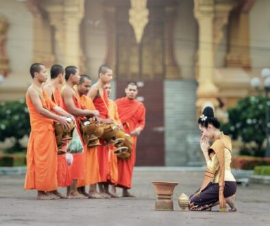monks praying prayer bangkok asia 1822569