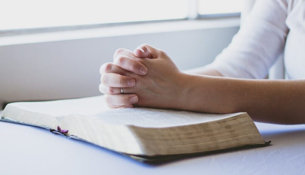 prayer bible christian folded hands 1308663